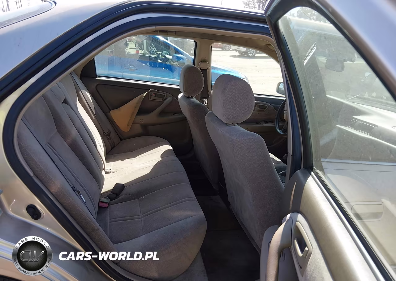 1997 Toyota Camry Le VIN:JT2BG22K7V0018560 - 8