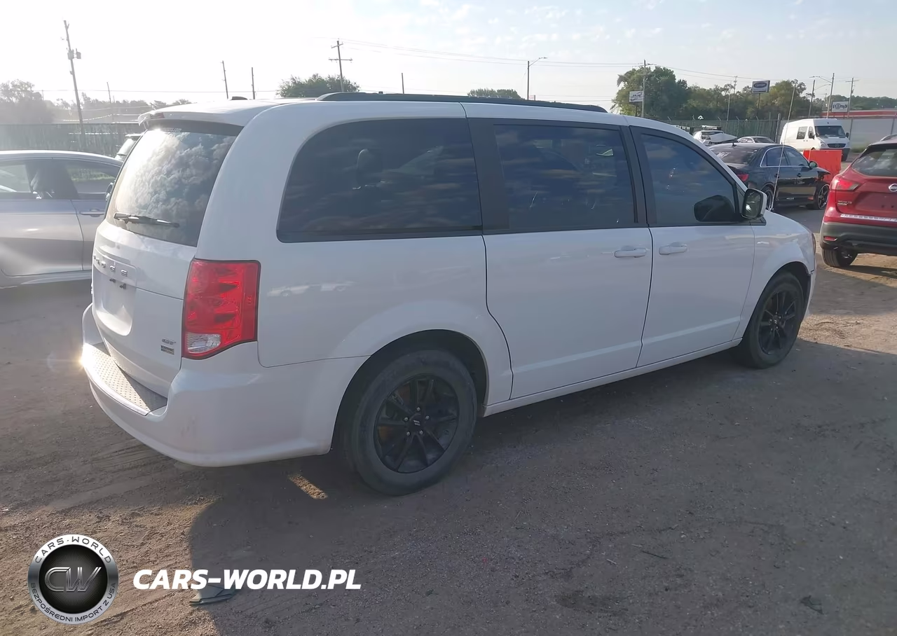 2019 Dodge Grand Caravan Gt VIN:2C4RDGEGXKR692240 - 4