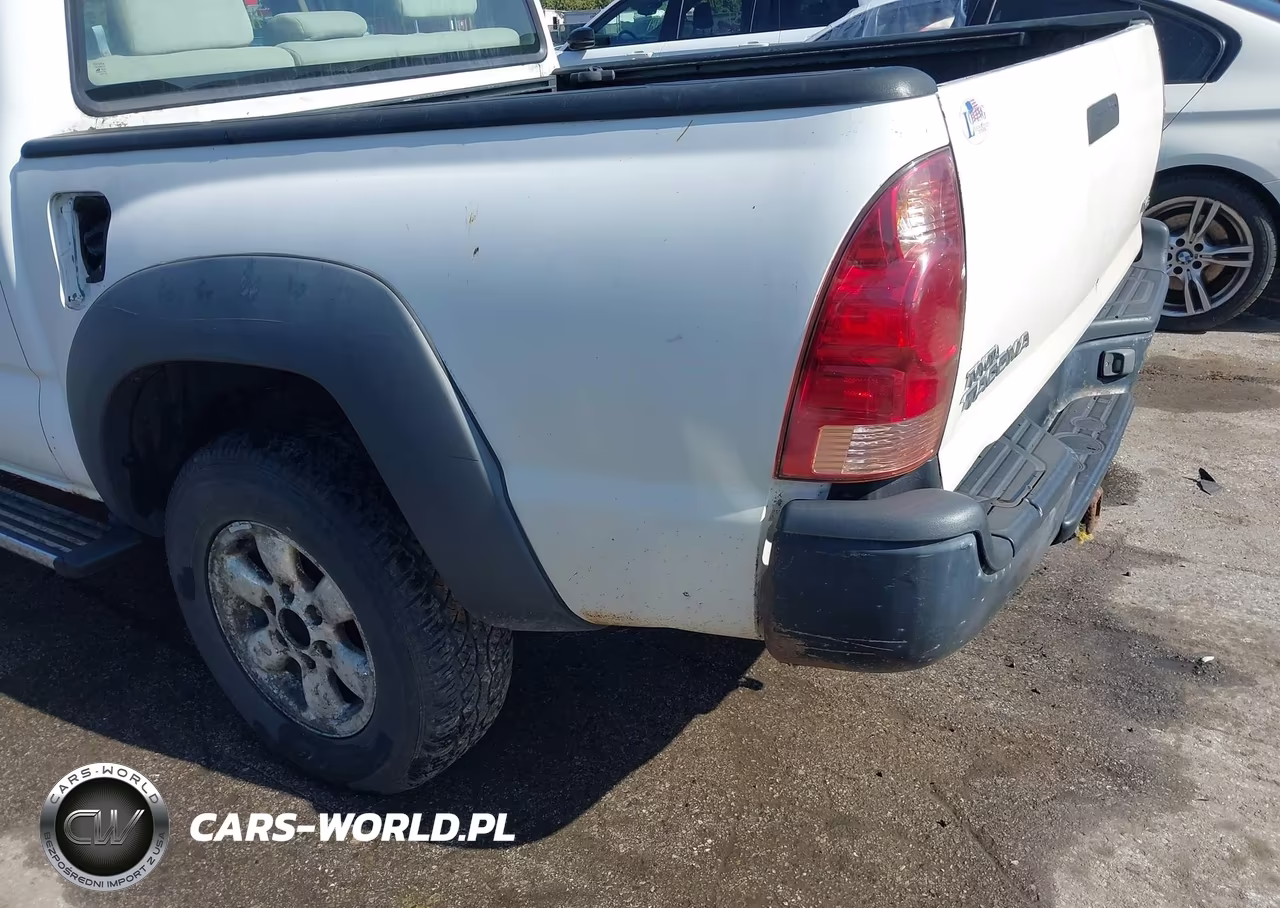 2005 Toyota Tacoma Base V6 VIN:5TELU42N65Z056209 - 18