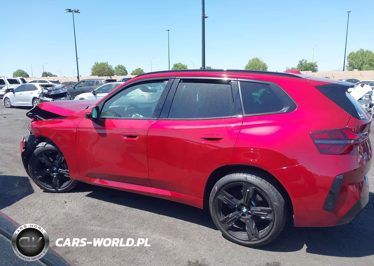2025 BMW X3 30 xDrive VIN:5UX53GP05S9Y61053 - 13
