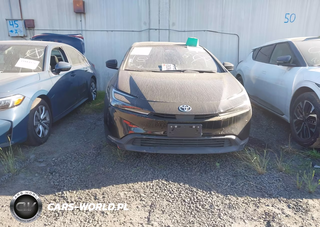 2023 Toyota Prius Le VIN:JTDACAAU3P3014874 - 13