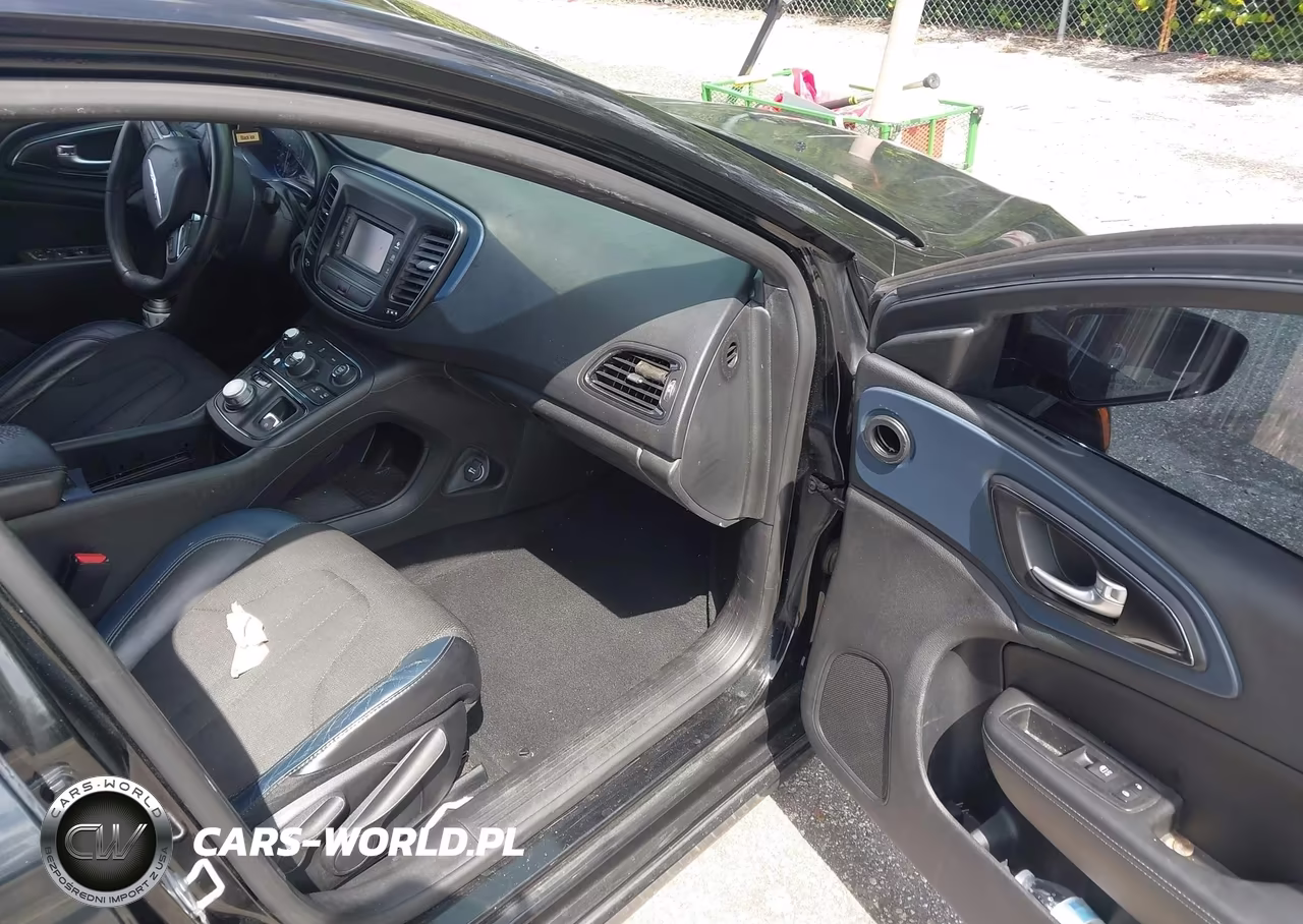 2016 Chrysler 200 S VIN:1C3CCCBG6GN107782 - 5