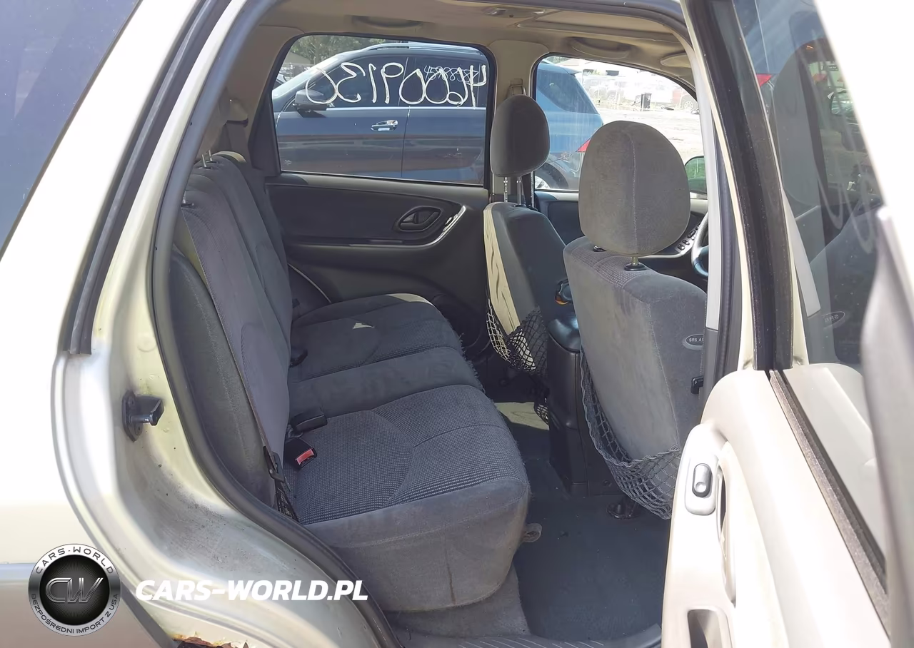 2003 Mazda Tribute Lx V6 VIN:4F2CZ94113KM28825 - 8