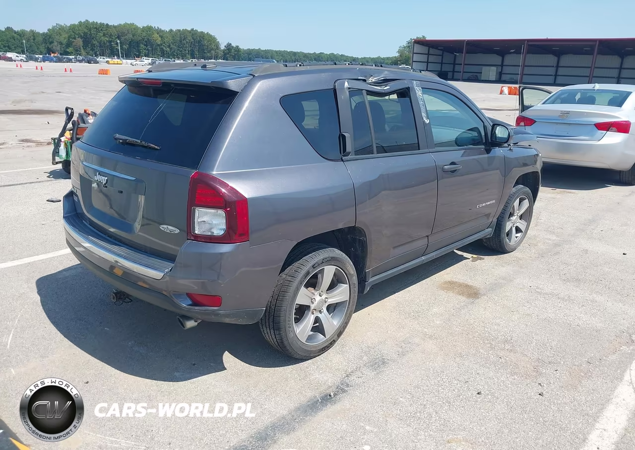 2017 Jeep Compass High Altitude 4X4 VIN:1C4NJDEB9HD129797 - 4