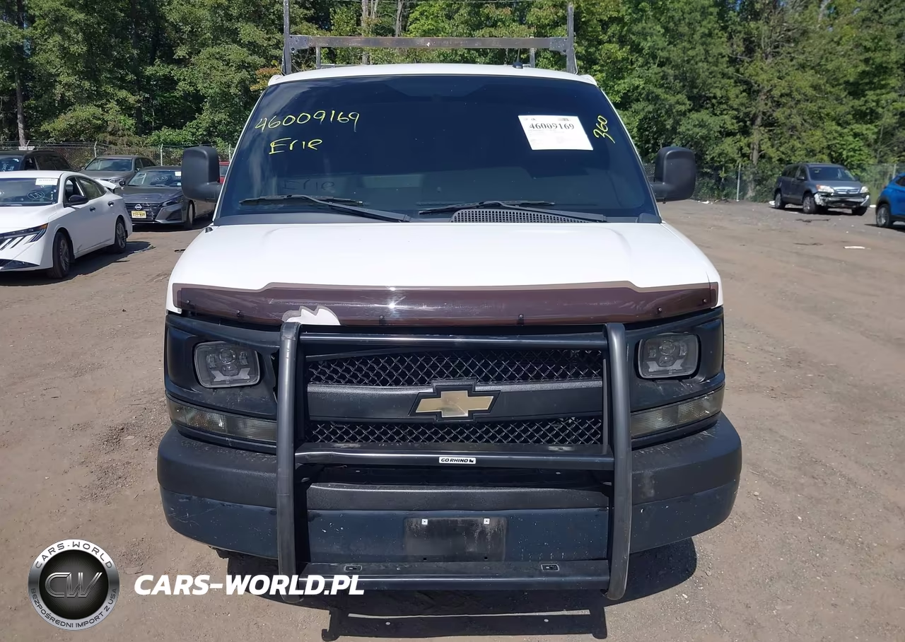2015 Chevrolet Express 2500 Work Van VIN:1GCWGFFF3F1231904 - 12
