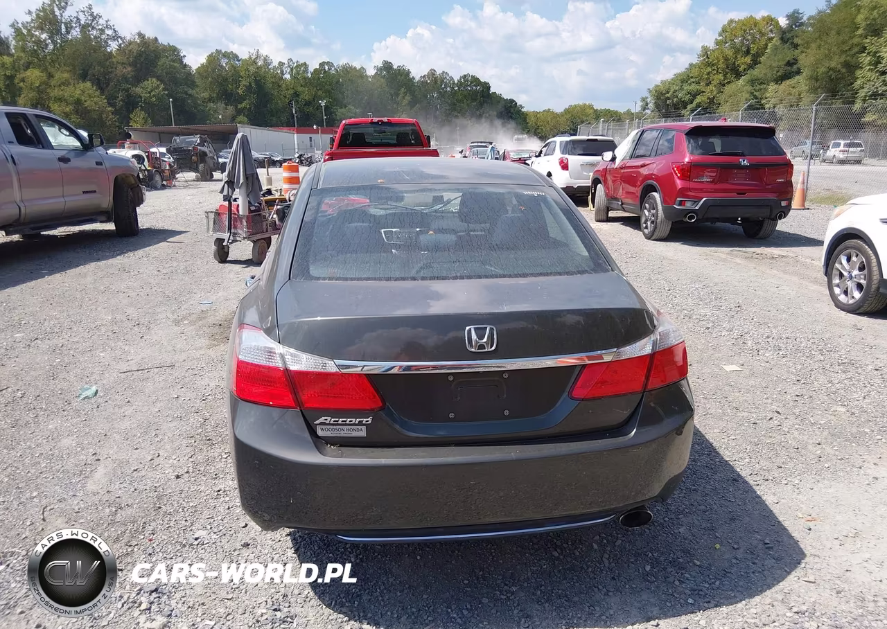 2015 Honda Accord Lx VIN:1HGCR2F38FA103204 - 17