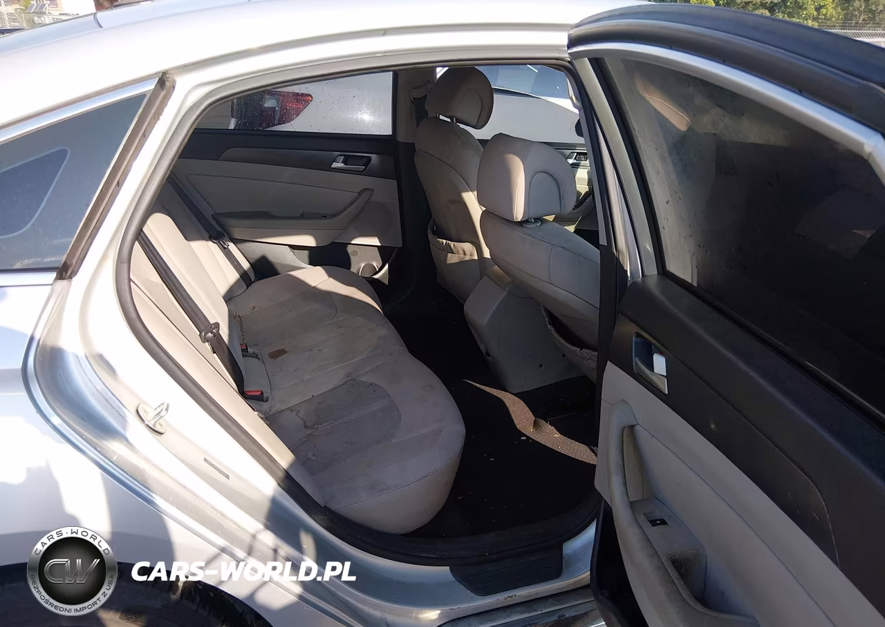 2015 Hyundai Sonata Sport VIN:5NPE34AF5FH114448 - 8