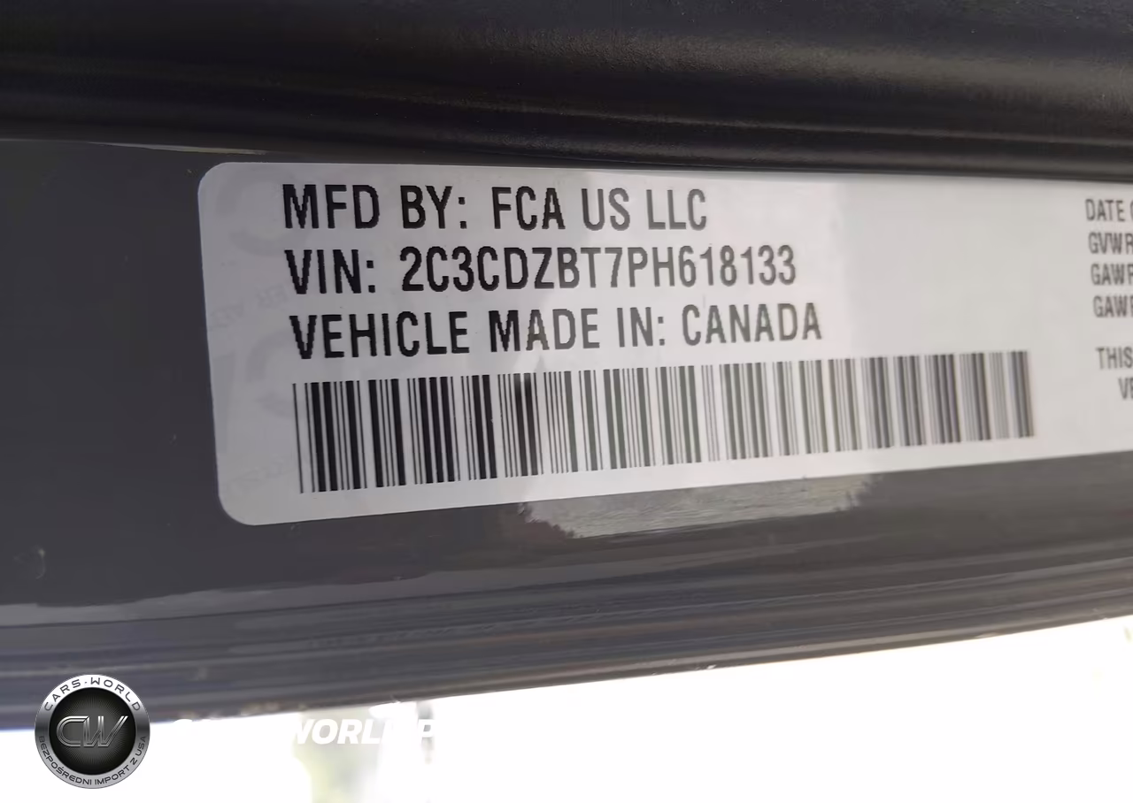 2023 Dodge Challenger R-T VIN:2C3CDZBT7PH618133 - 9
