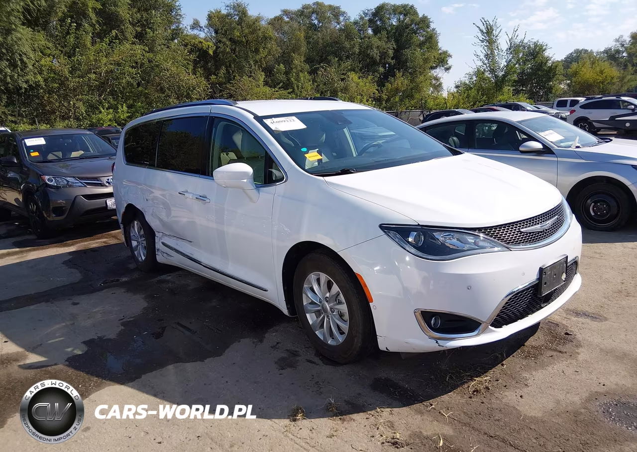 2018 Chrysler Pacifica Touring L