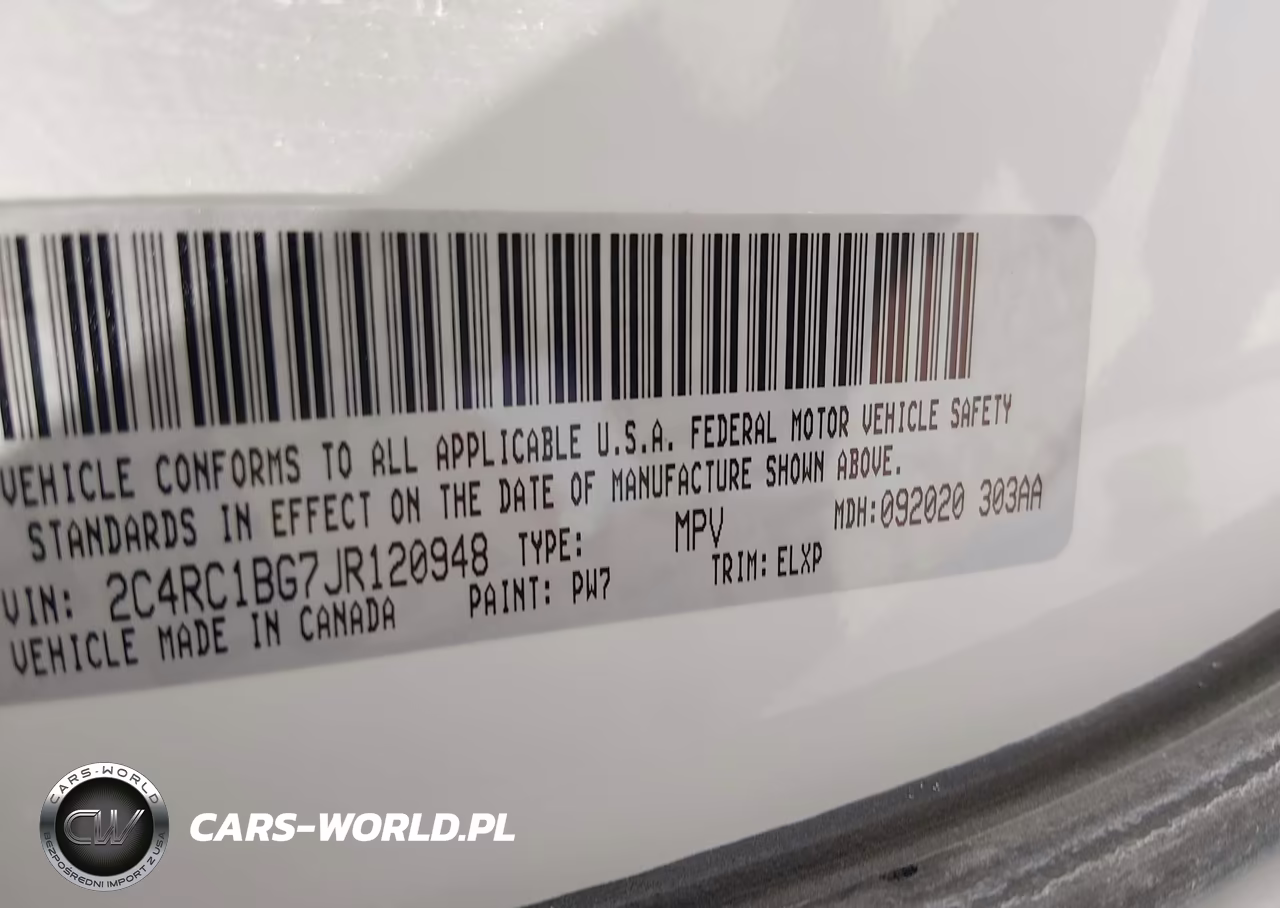 2018 Chrysler Pacifica Touring L VIN:2C4RC1BG7JR120948 - 9