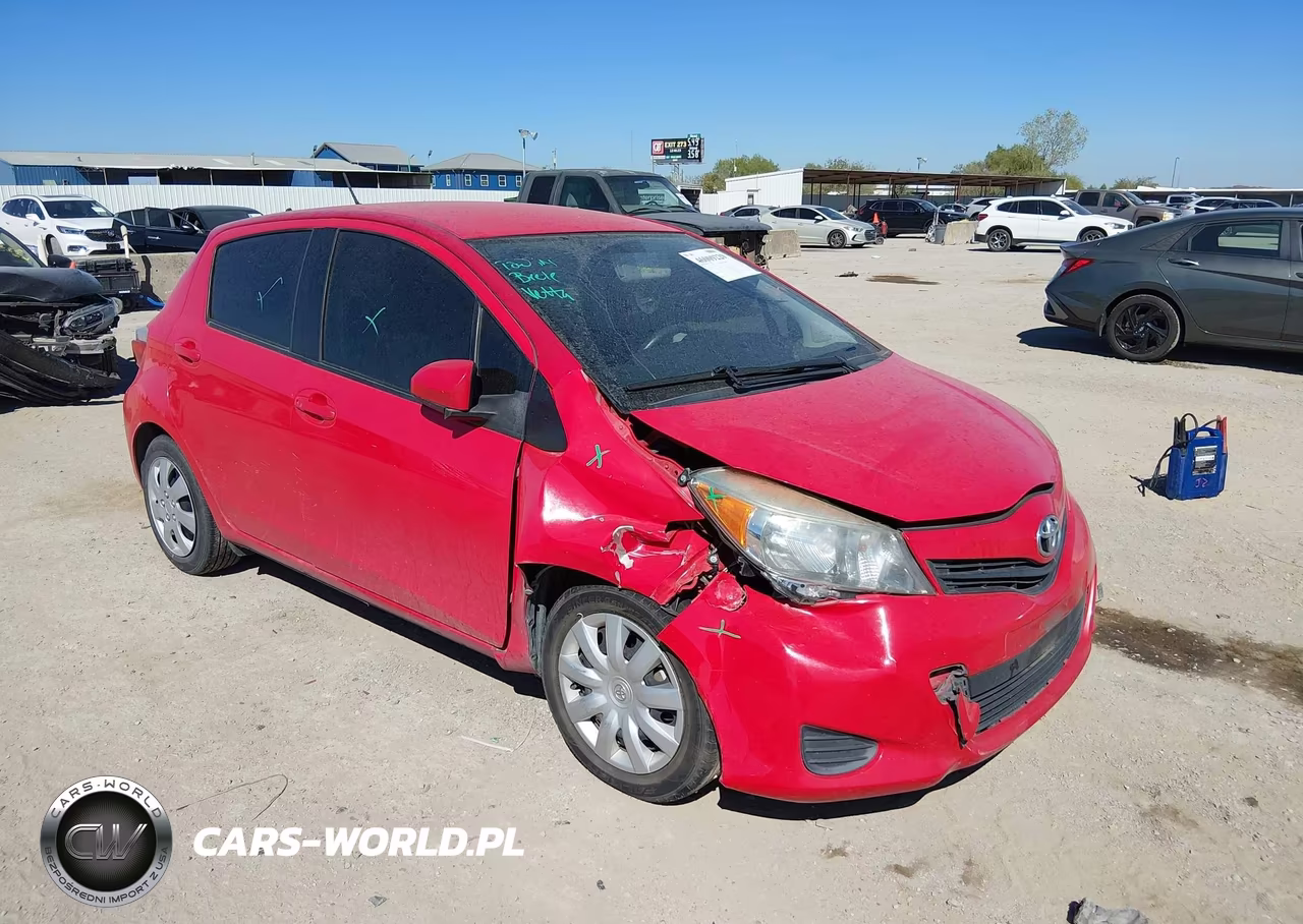 2013 Toyota Yaris Le