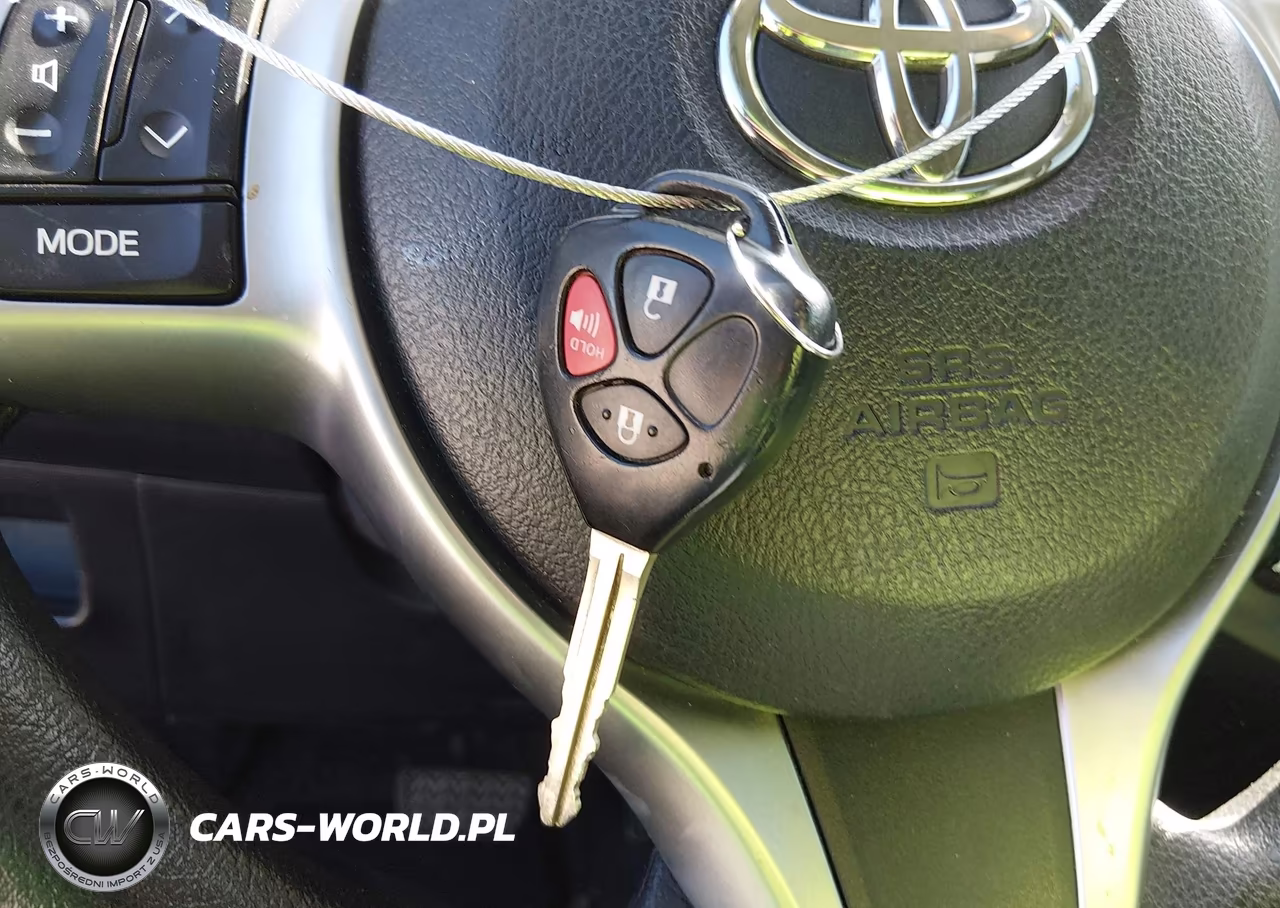 2013 Toyota Yaris Le VIN:JTDKTUD32DD555249 - 11