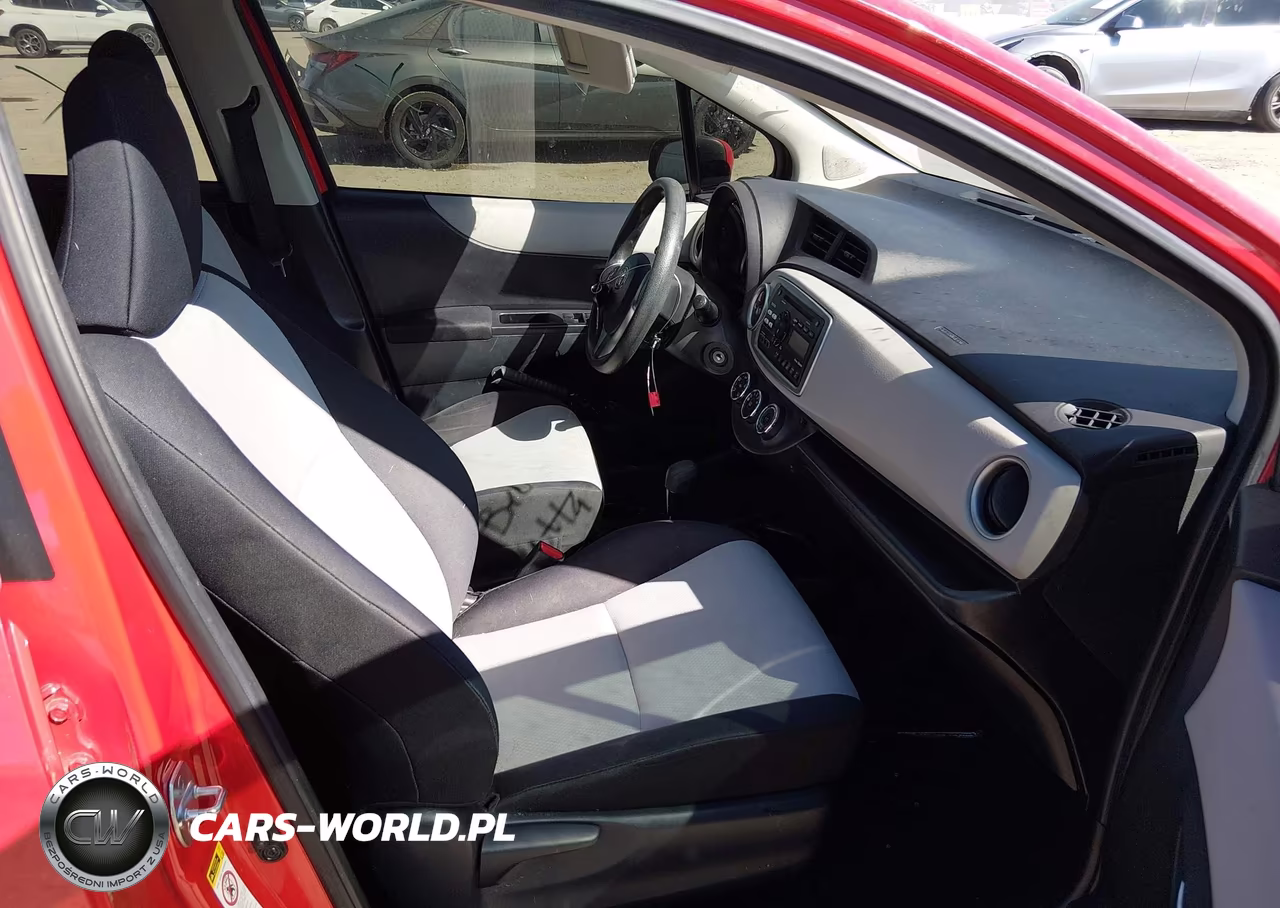 2013 Toyota Yaris Le VIN:JTDKTUD32DD555249 - 5