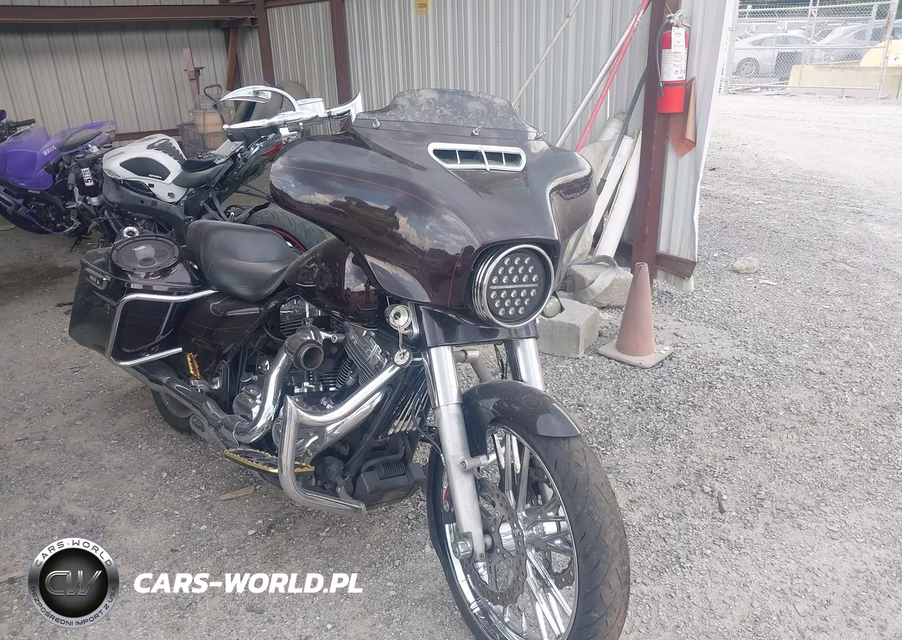 2014 Harley-Davidson Flhxs Street Glide Special VIN:1HD1KRM18EB617727 - 1