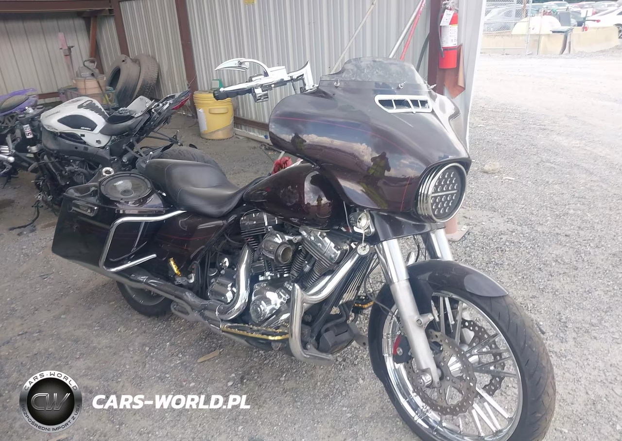 2014 Harley-Davidson Flhxs Street Glide Special VIN:1HD1KRM18EB617727 - 12