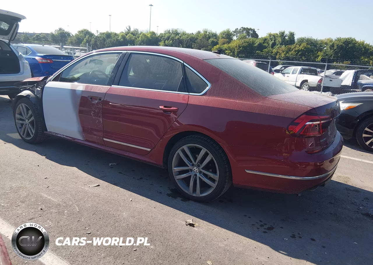 2017 Volkswagen Passat 1.8T R-Line VIN:1VWDT7A34HC017093 - 3