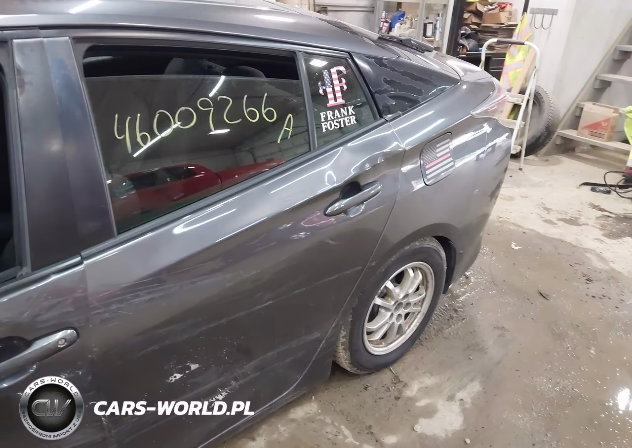 2016 Toyota Prius Two VIN:JTDKBRFU7G3022099 - 18