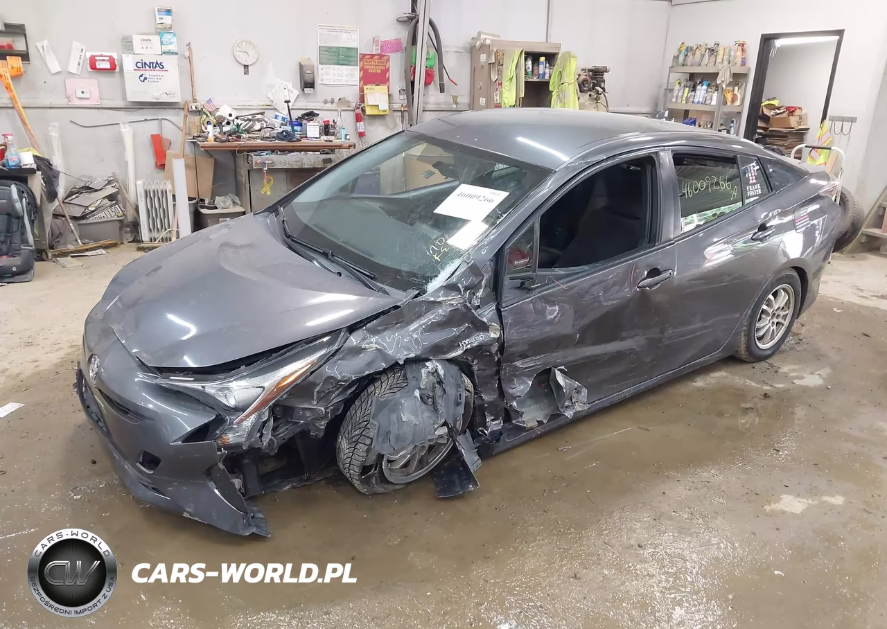 2016 Toyota Prius Two VIN:JTDKBRFU7G3022099 - 2