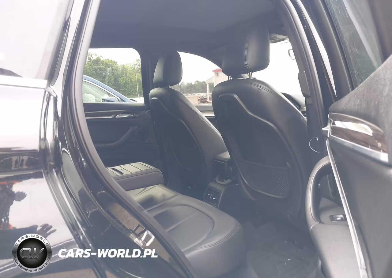 2016 BMW X1 xDrive28I VIN:WBXHT3C37GP889871 - 8