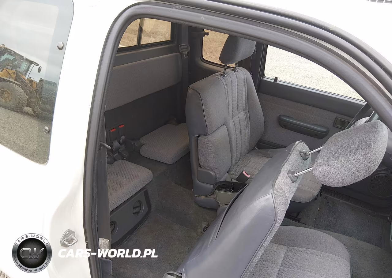 1997 Toyota Tacoma VIN:4TAVL52N7VZ287693 - 8