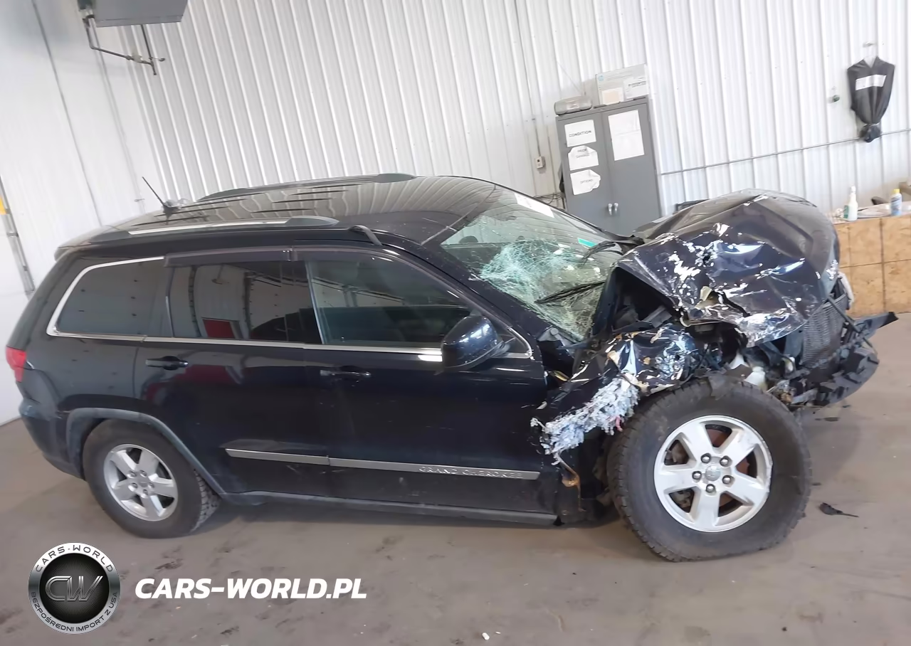 2011 Jeep Grand Cherokee Laredo VIN:1J4RR4GG3BC551154 - 14