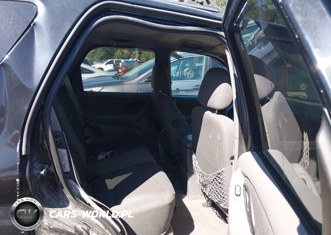 2002 Ford Escape Xlt VIN:1FMYU04192KA93212 - 8