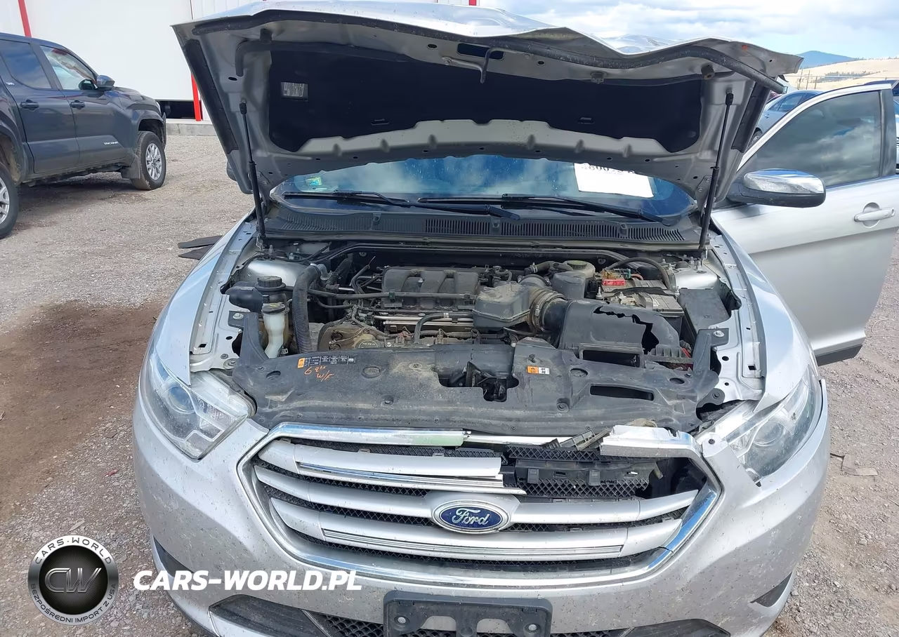 2016 Ford Taurus Limited VIN:1FAHP2J88GG100238 - 10