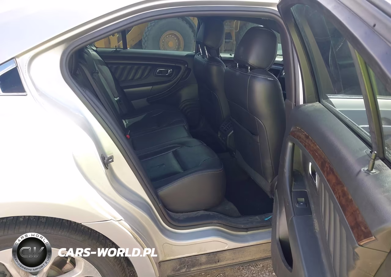 2016 Ford Taurus Limited VIN:1FAHP2J88GG100238 - 8