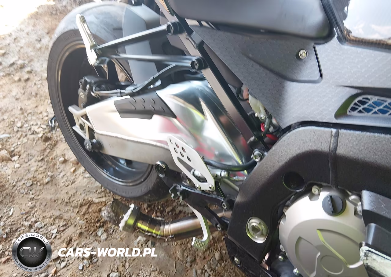 2012 BMW S 1000 Rr VIN:WB1053403CZL15112 - 16