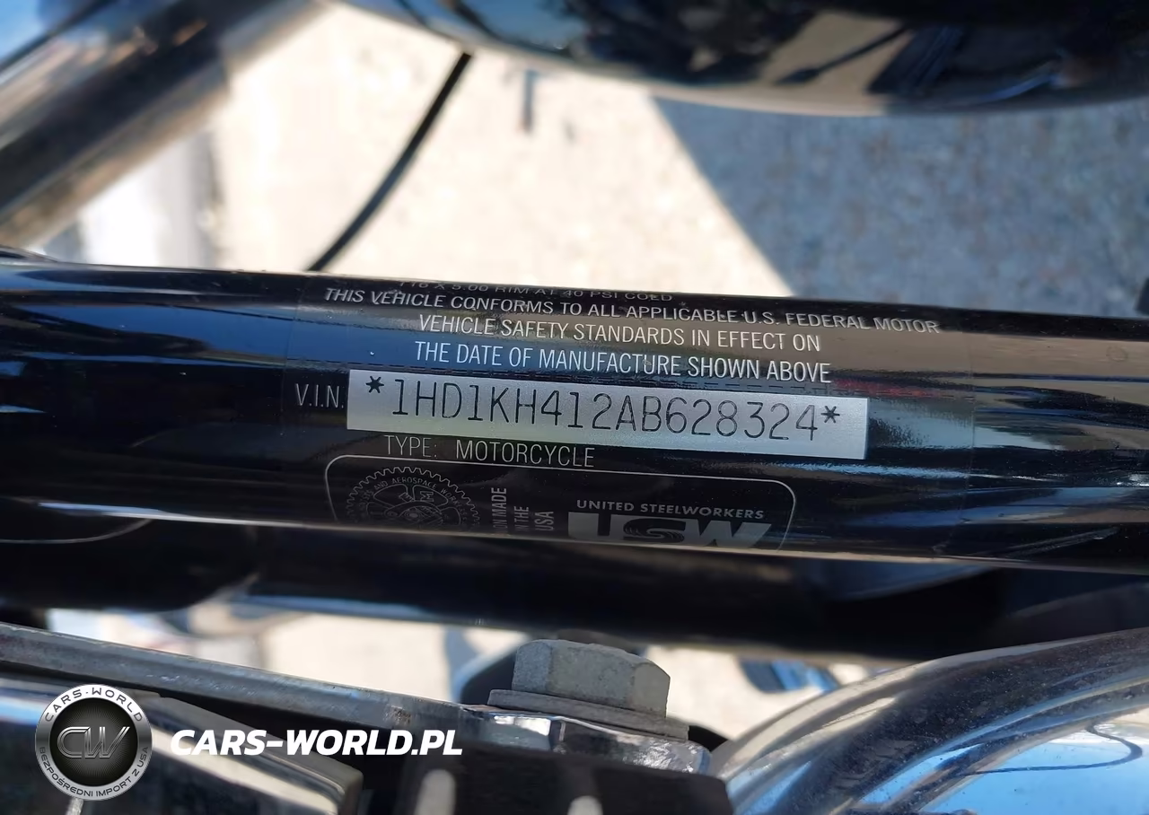 2010 Harley-Davidson Fltrx VIN:1HD1KH412AB628324 - 10