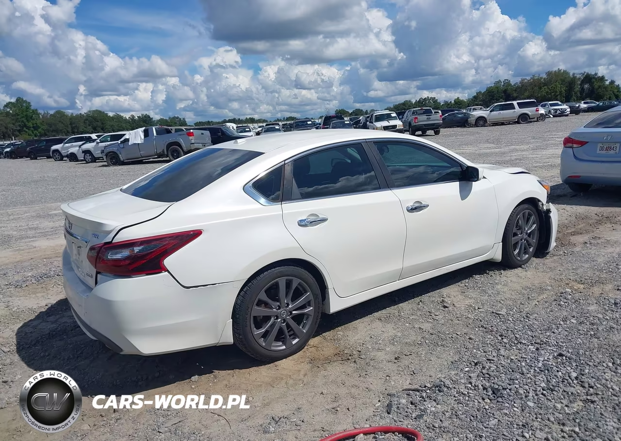 2018 Nissan Altima 2.5 Sr VIN:1N4AL3AP5JC268038 - 4