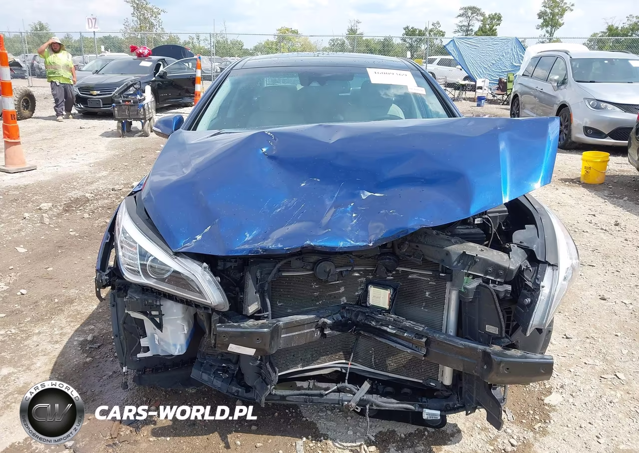 2016 Hyundai Sonata Limited VIN:5NPE34AF2GH296904 - 13