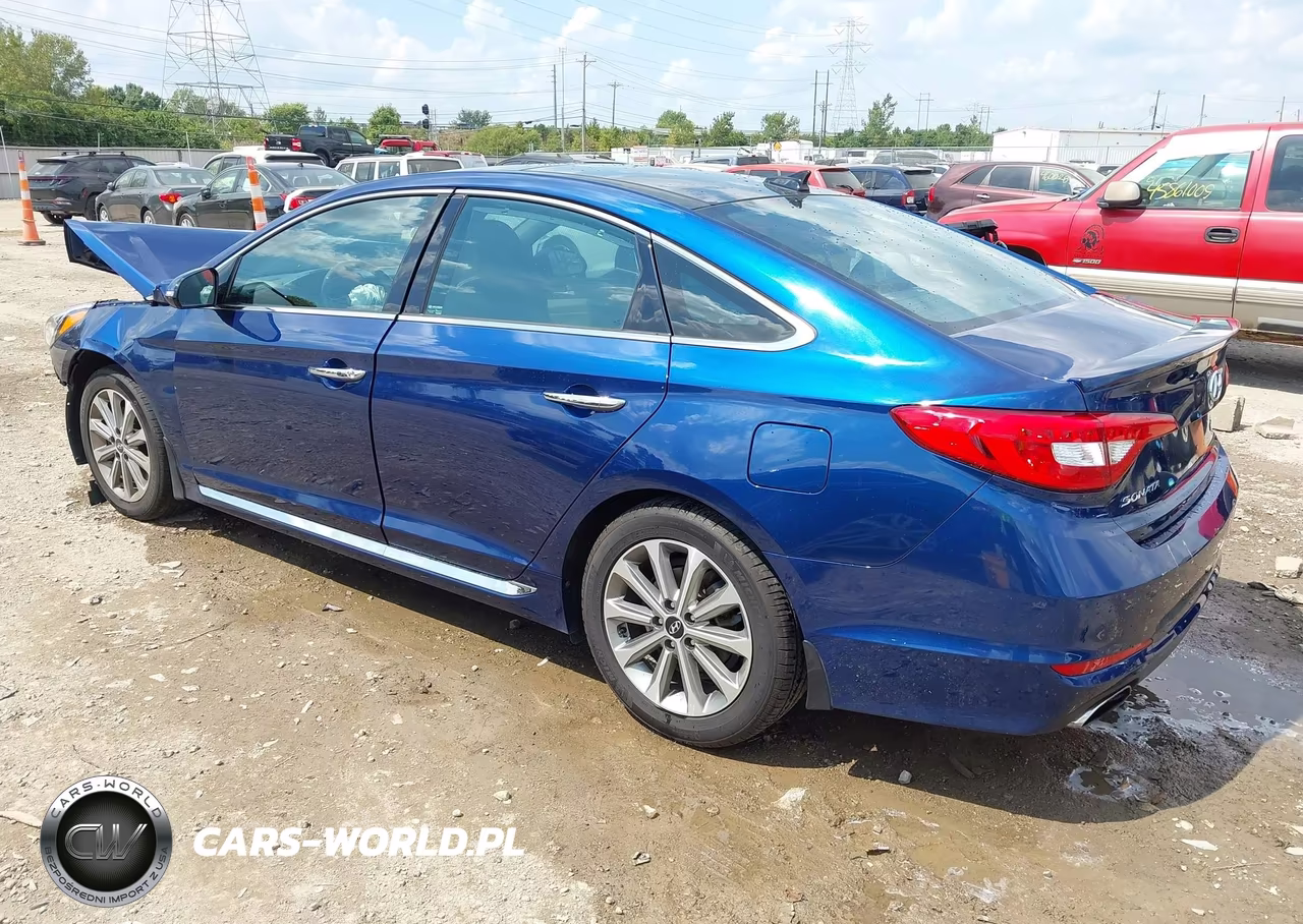 2016 Hyundai Sonata Limited VIN:5NPE34AF2GH296904 - 3