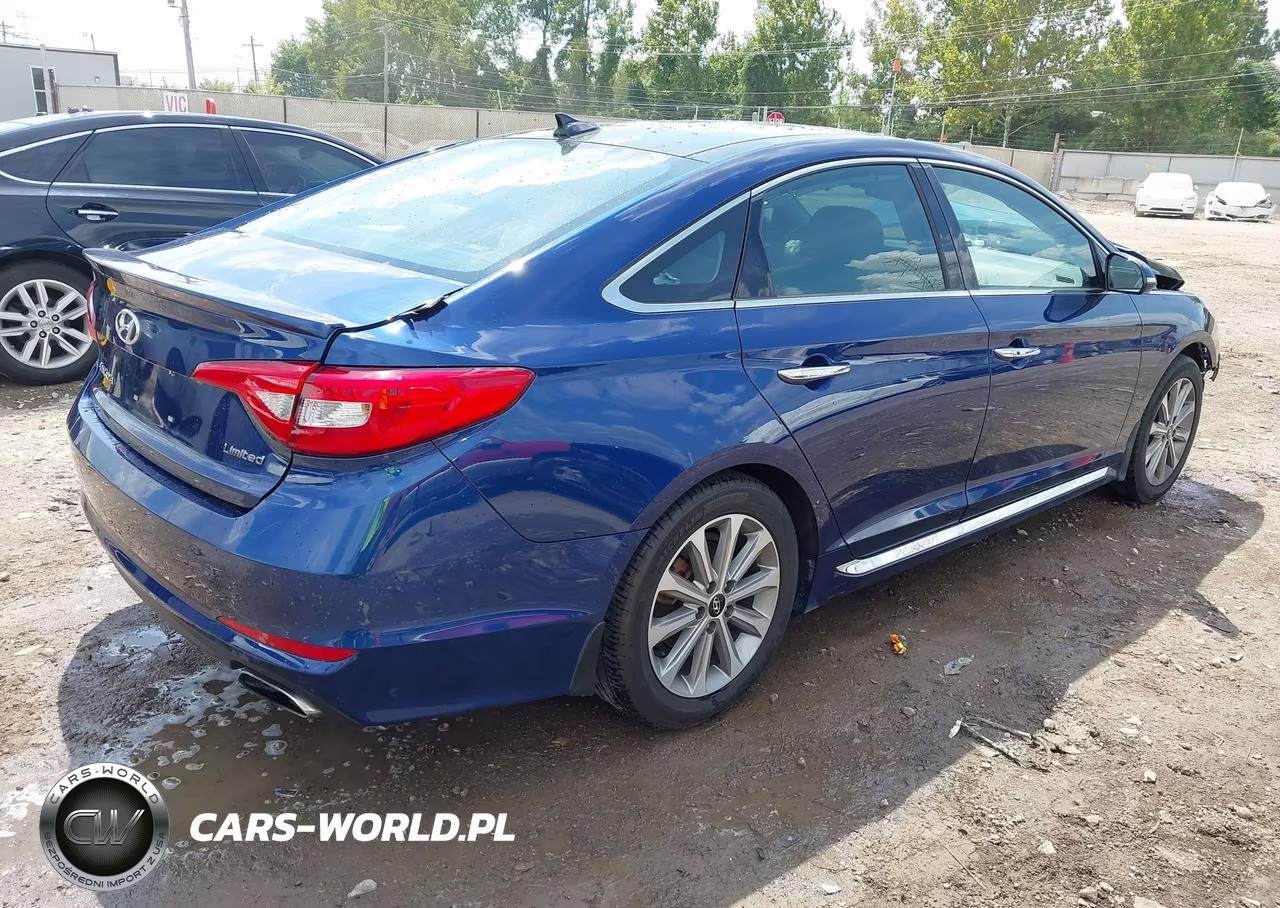 2016 Hyundai Sonata Limited VIN:5NPE34AF2GH296904 - 4