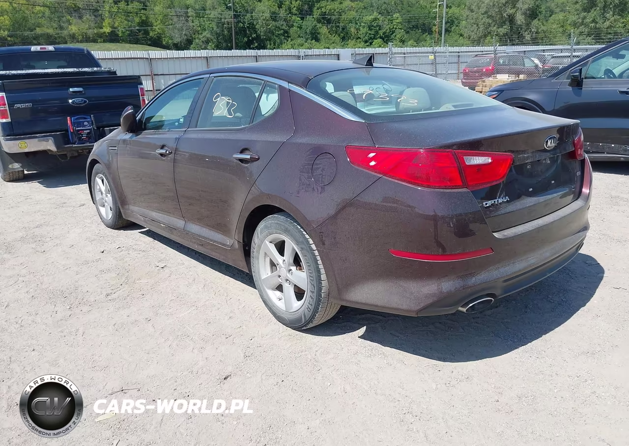 2015 Kia Optima Lx VIN:5XXGM4A72FG398938 - 3