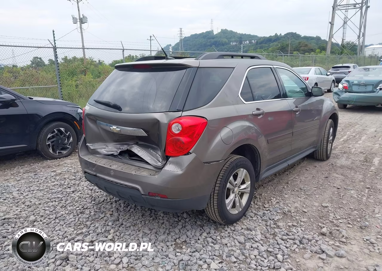 2010 Chevrolet Equinox Lt VIN:2CNFLEEW2A6415952 - 4