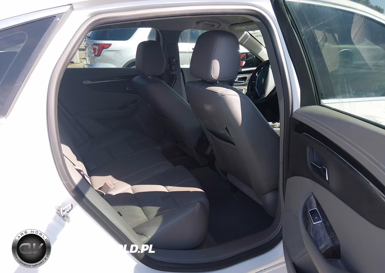 2015 Chevrolet Impala 1Lt VIN:2G1115SL0F9103495 - 19