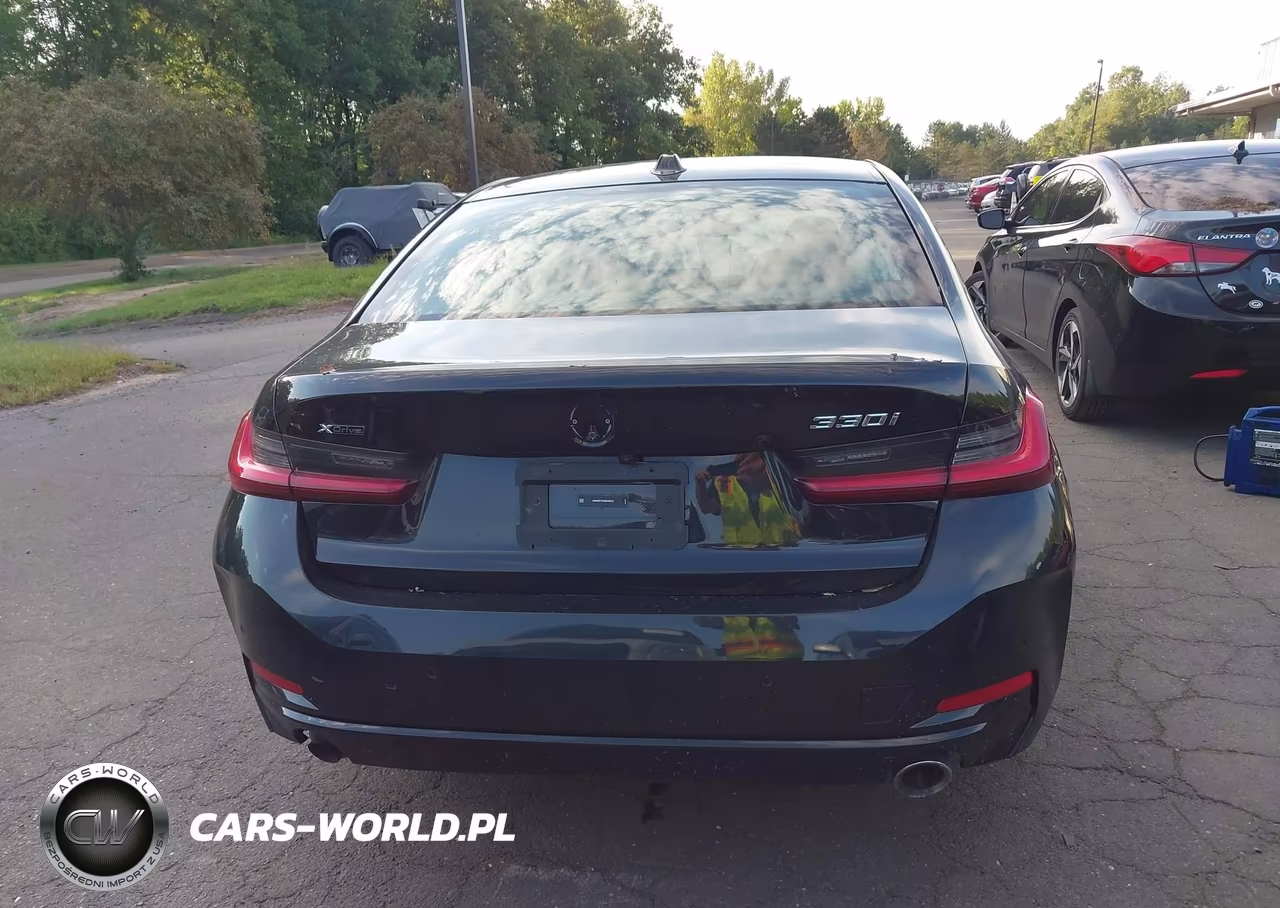2024 BMW 330I xDrive VIN:3MW89FF09R8E48532 - 15