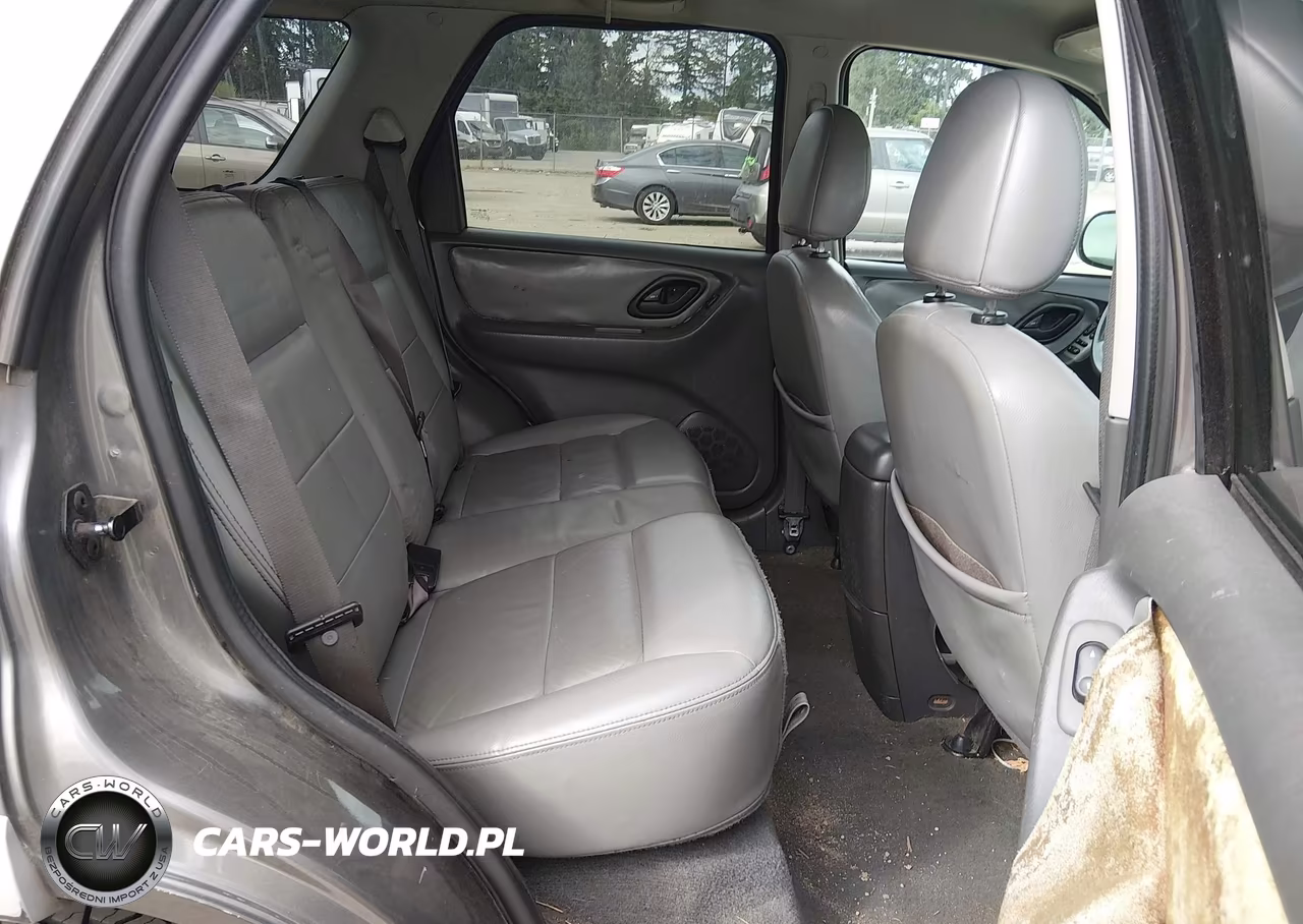 2005 Ford Escape Hybrid VIN:1FMYU96H75KD30119 - 8
