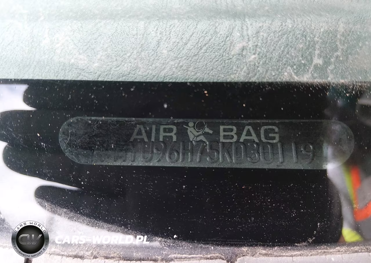 2005 Ford Escape Hybrid VIN:1FMYU96H75KD30119 - 9