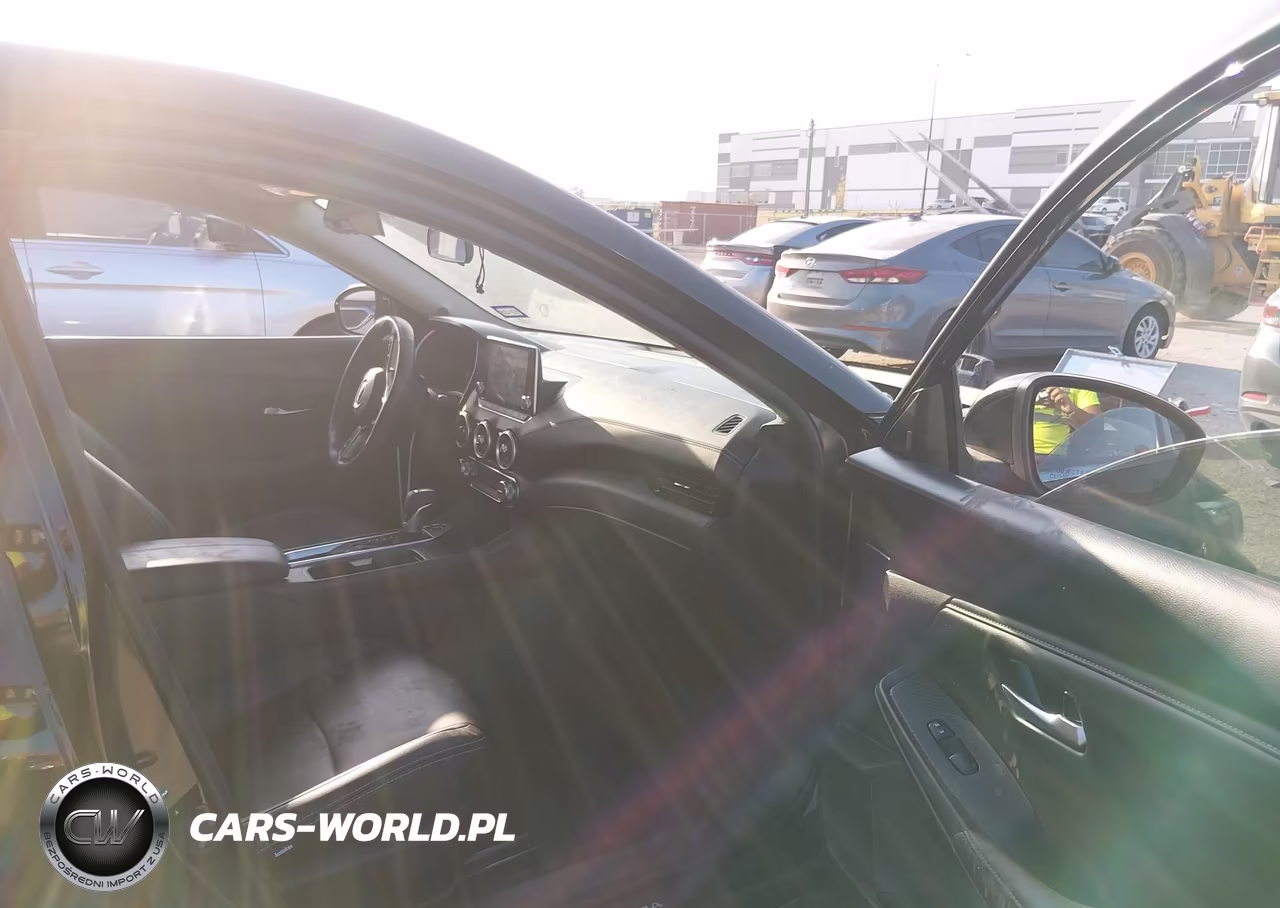 2025 Nissan Sentra Sv VIN:3N1AB8CV7SY217450 - 5