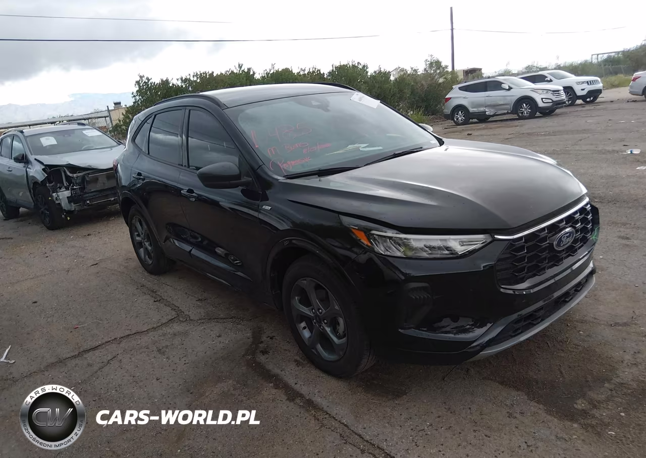 2024 Ford Escape St-Line
