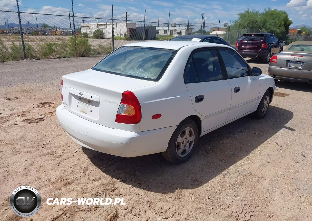 2000 Hyundai Accent Gl VIN:KMHCG45G9YU083286 - 4