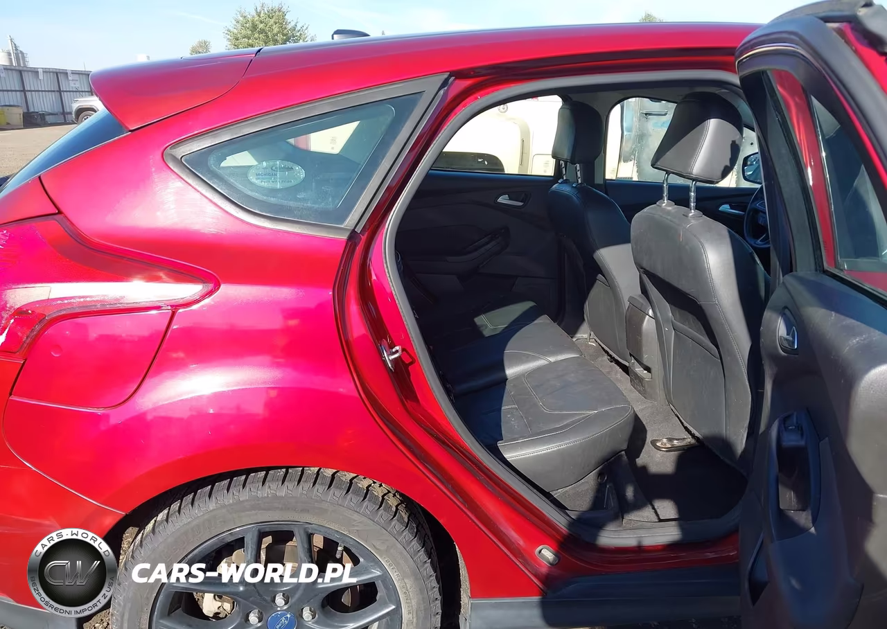 2016 Ford Focus Se VIN:1FADP3K21GL206021 - 8
