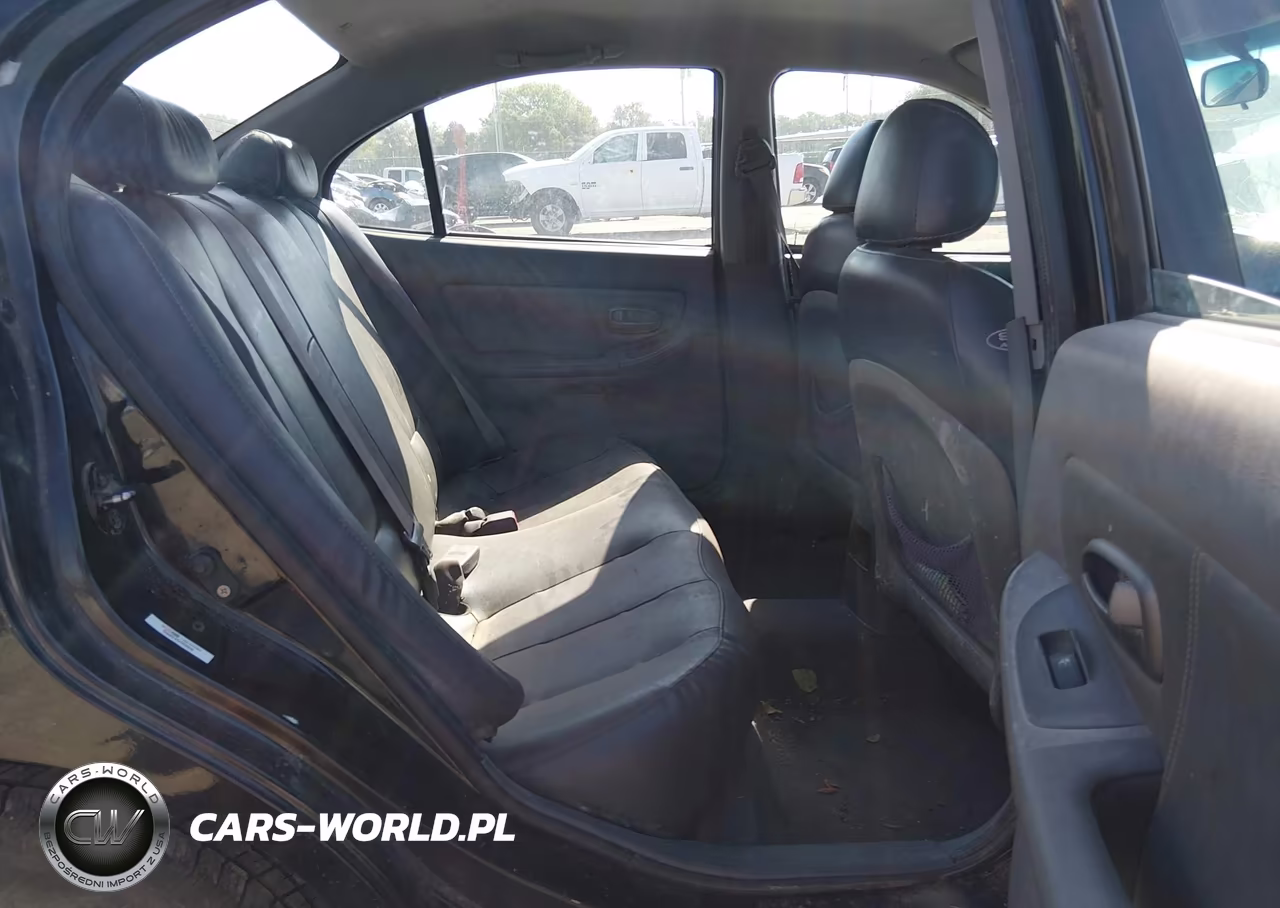 2003 Hyundai Elantra Gls-Gt VIN:KMHDN45D83U666604 - 8