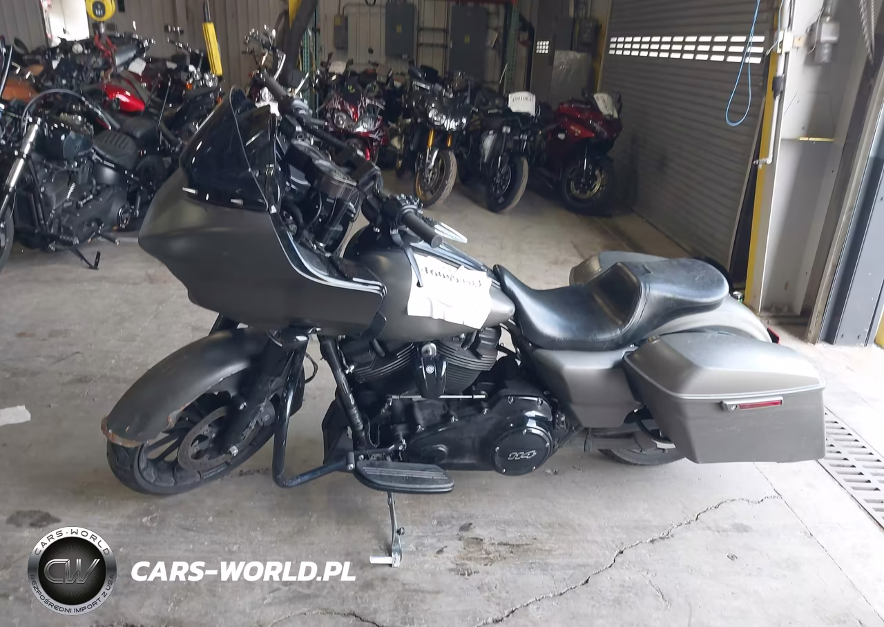 2019 Harley-Davidson Fltrxs VIN:1HD1KTP10KB659796 - 12