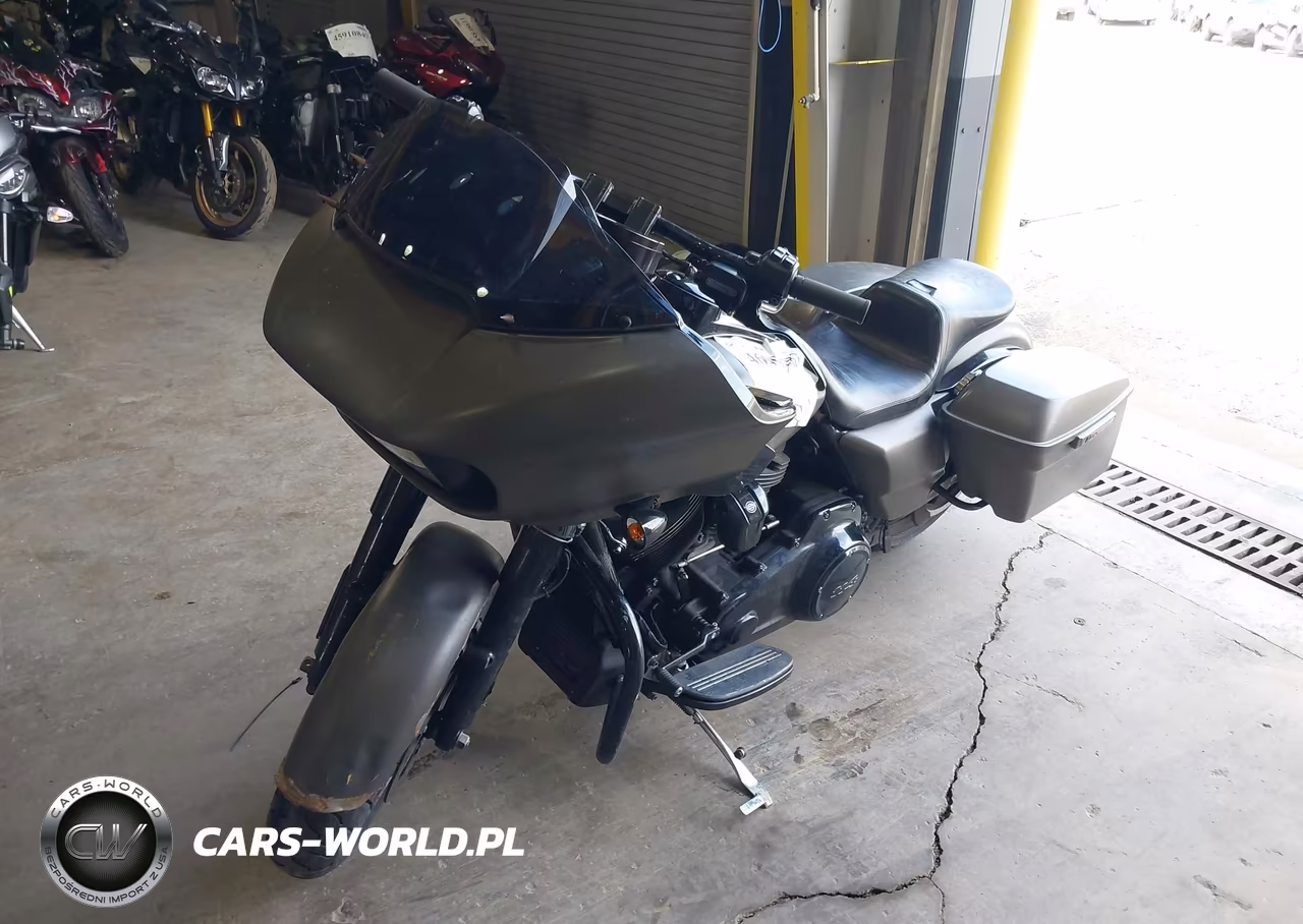 2019 Harley-Davidson Fltrxs VIN:1HD1KTP10KB659796 - 2