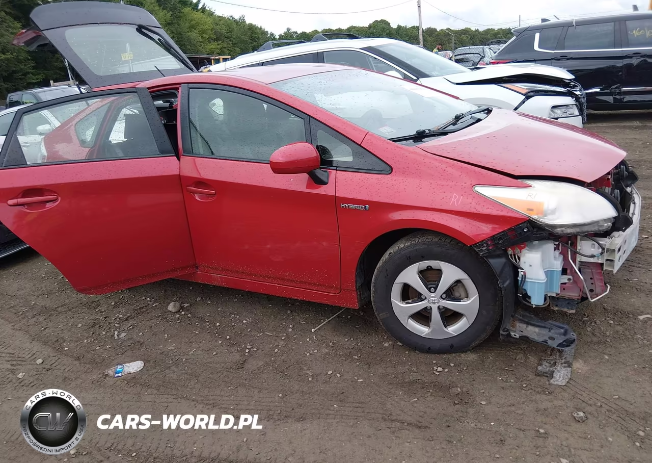 2013 Toyota Prius Three
