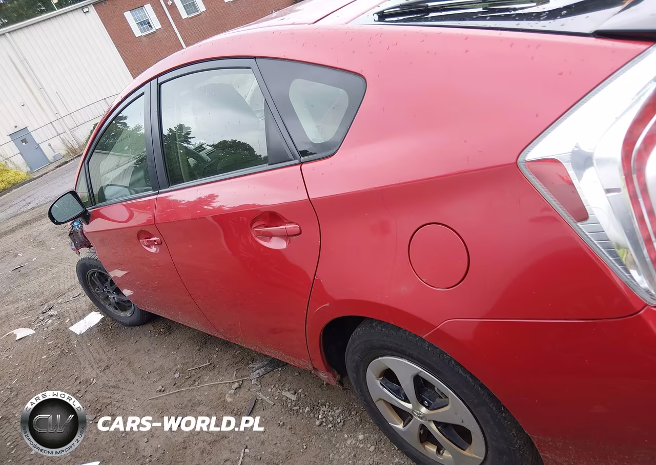 2013 Toyota Prius Three VIN:JTDKN3DU4D5566096 - 14