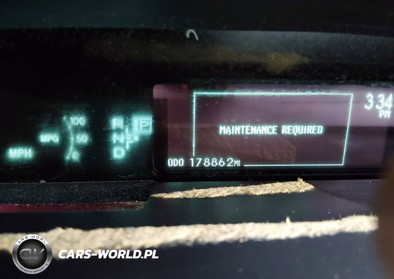 2013 Toyota Prius Three VIN:JTDKN3DU4D5566096 - 15
